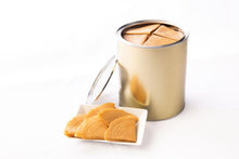 Load image into Gallery viewer, Traditional Gold Tin Legend Kuih Kapit 金桶娘惹纯椰鸡蛋扁