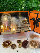 Load image into Gallery viewer, Preseved Flowers Dome with Premium Fruit Tea